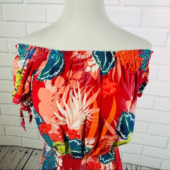 Express Pink Floral Off the Shoulder Blouse - Medium - Picture 3 of 8